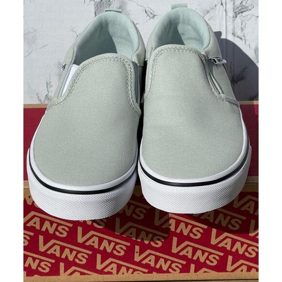 Vans Womens Size 5.5 US Classic Slip-On Sneakers In Light Green - Picture 6 of 8